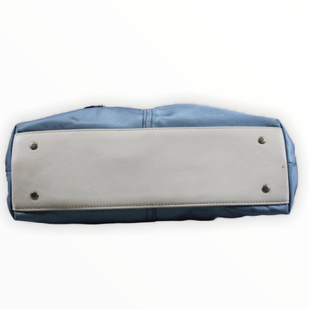 Blue COACH PURSE | Baby Blue and White | Med NWOT | Coach Hamptons Weekend Bag - Picture 3 of 9